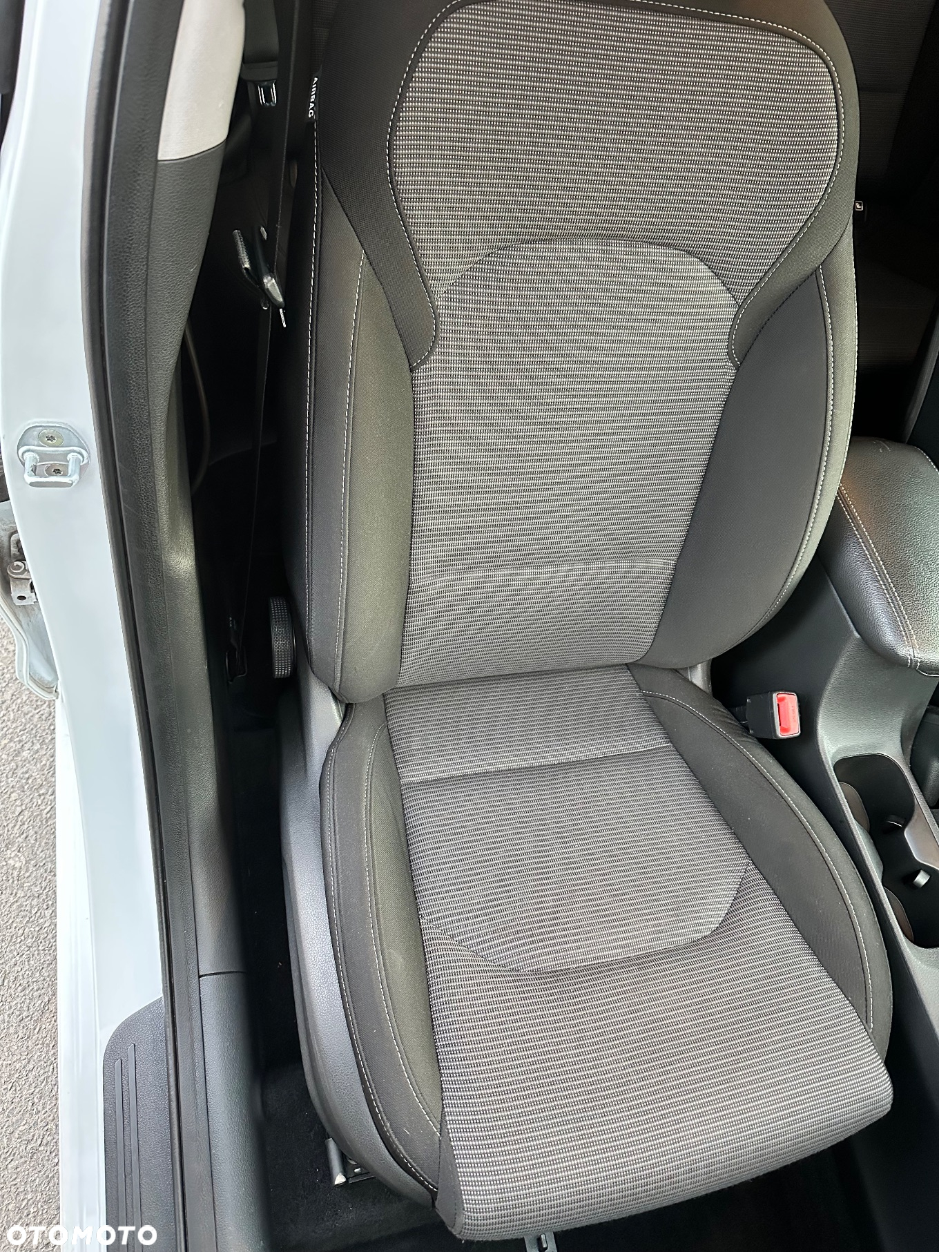 Hyundai i30 1.4 Premiere Comfort - 15