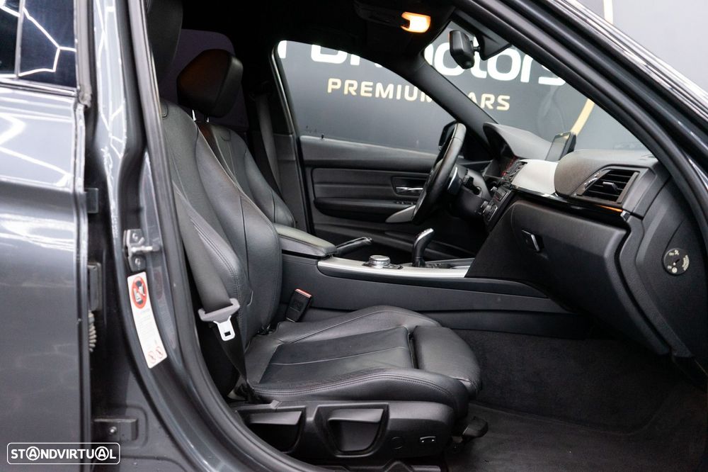 BMW 320 d Touring Auto Pack M - 49