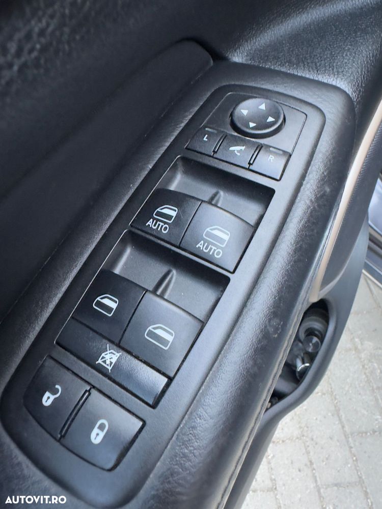 JEEP Grand Cherokee 2014 — imagine 15