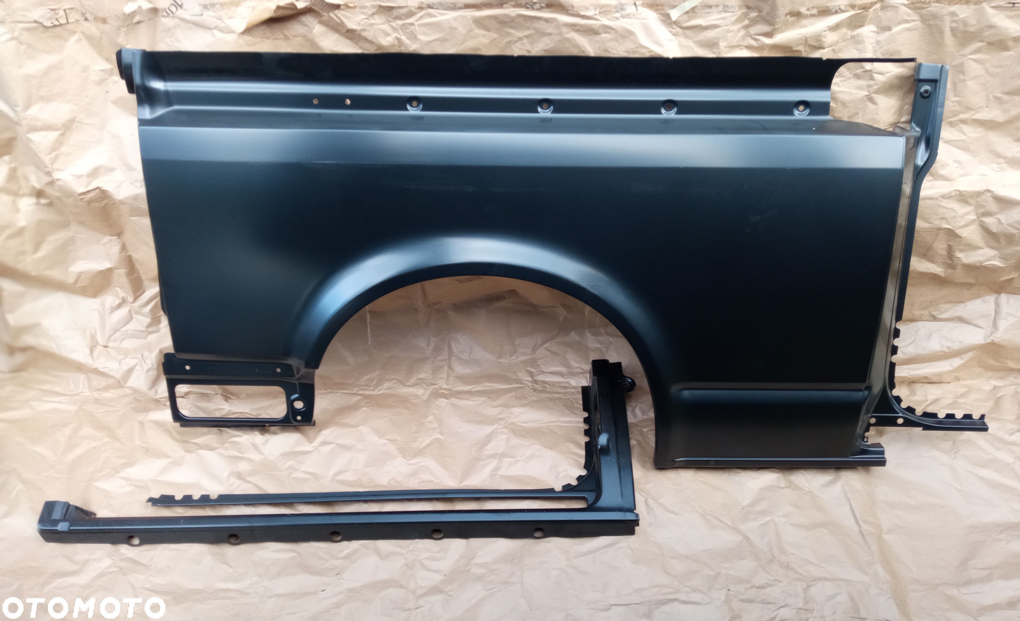 VW T5 LONG BLOTNIK TYL PRAWY POSZYCIE ORY 7H3 NOWY - 1