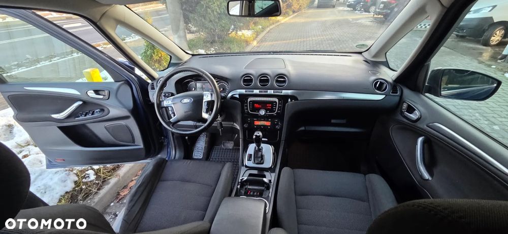 Ford Galaxy 2.0 TDCi Ghia - 36