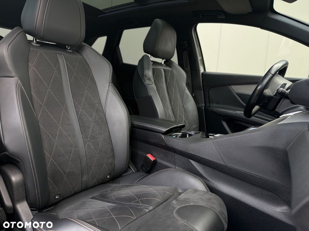 Peugeot 3008 BlueHDi 180 Stop & Start EAT8 GT - 24