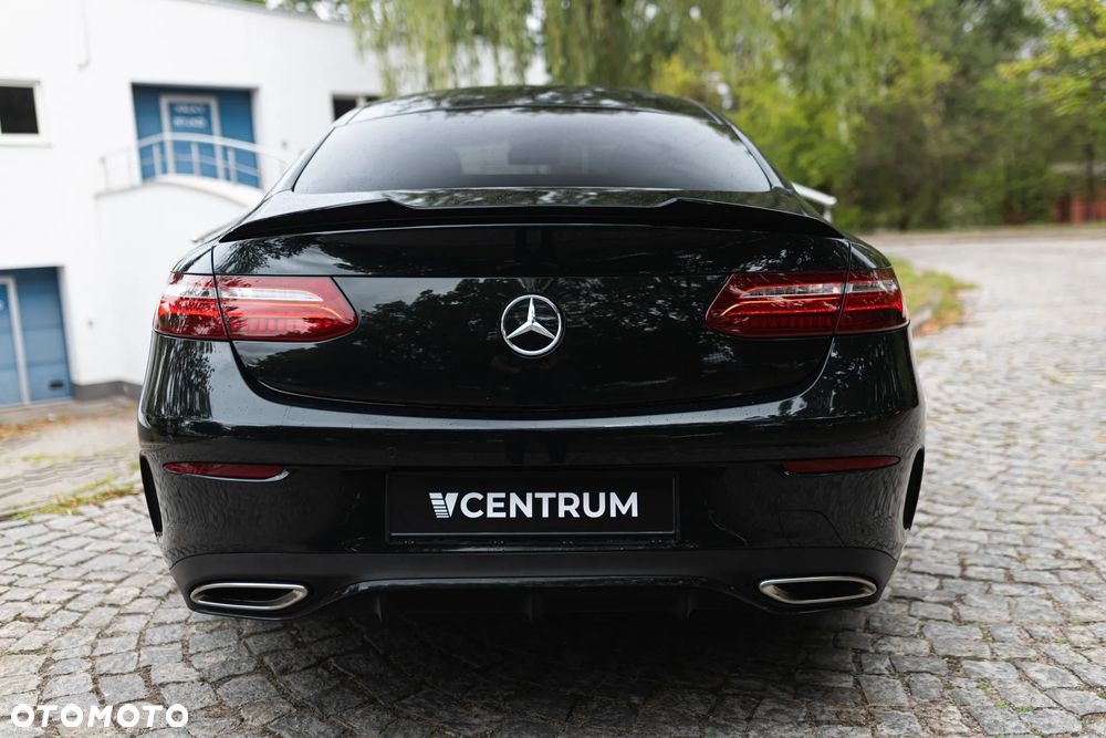 Mercedes-Benz Klasa E - 11