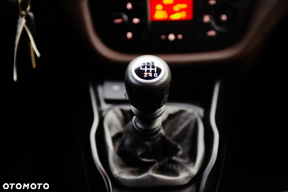 Fiat Doblo 1.6 16V Multijet Start&Stopp Trekking - 25