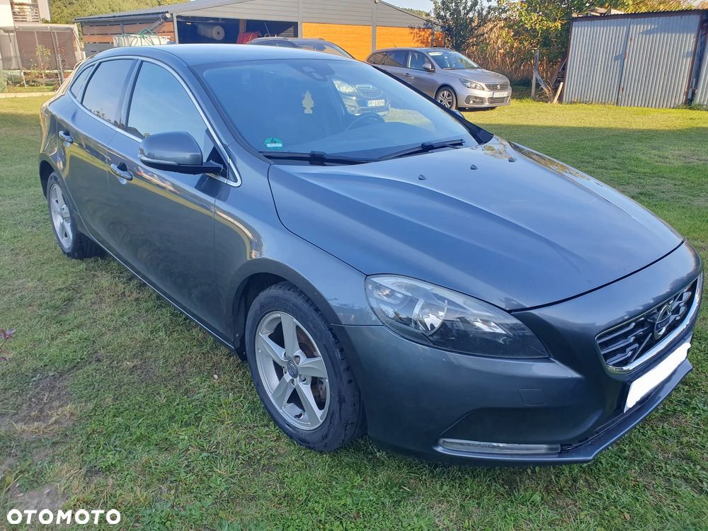 Volvo V40 - 10