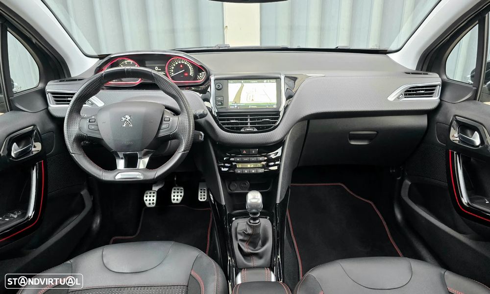 Peugeot 2008 PureTech 130 Stop&Start GT-Line Edition - 22