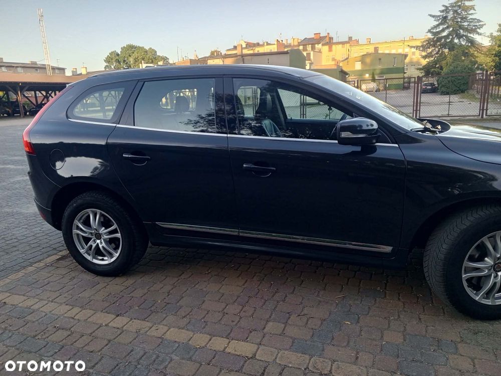 Volvo XC 60 - 6