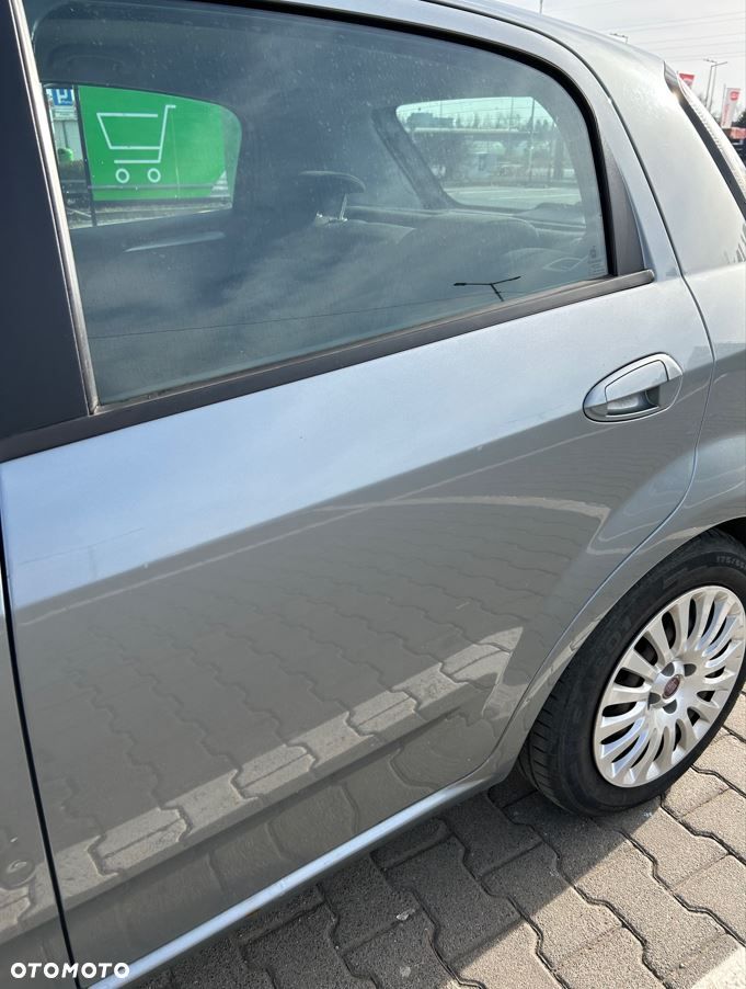 Fiat Punto Evo 1.4 8V Estiva Blue&Me - 10