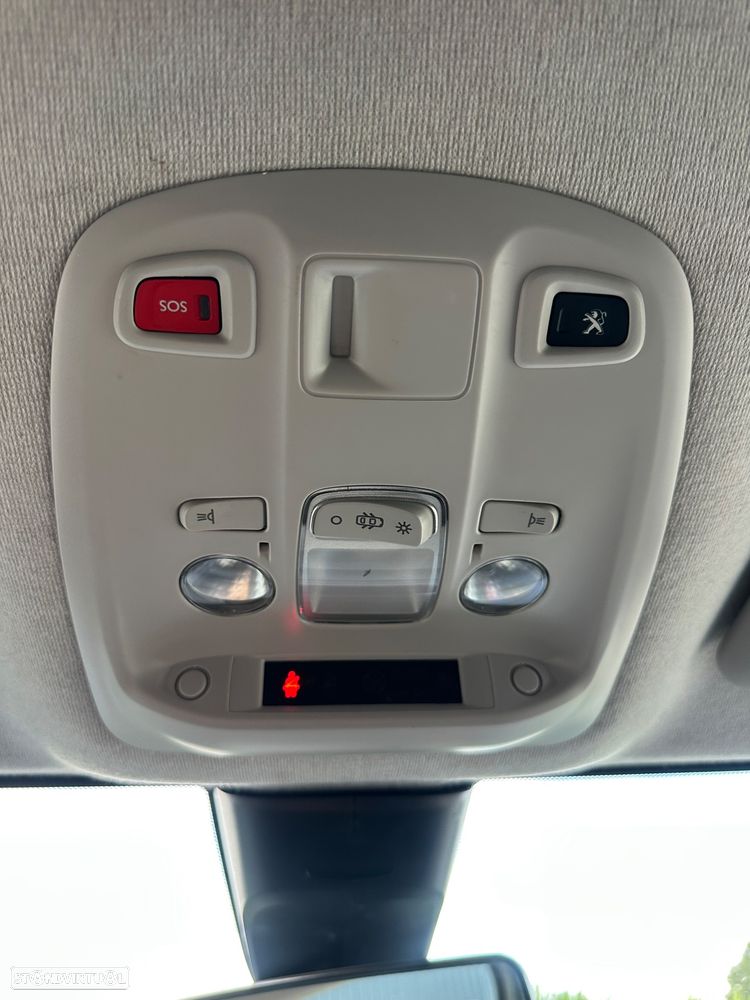 Peugeot EXPERT 2.0 HDI 120cv 3 Lugares  GPS - 15
