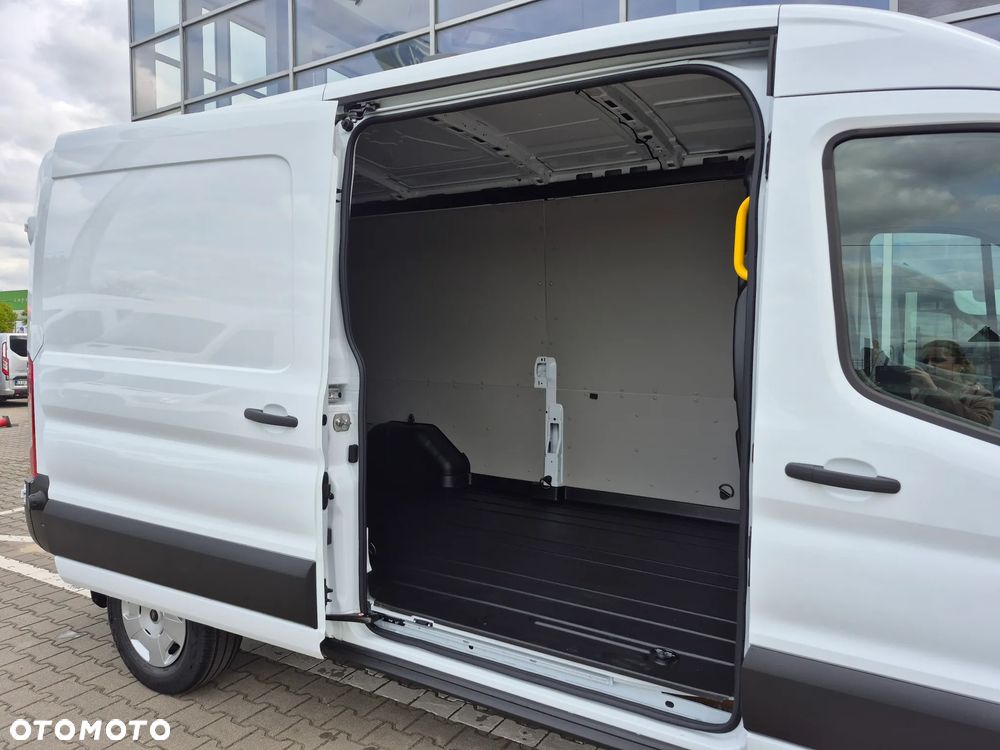 Ford TRANSIT - 12