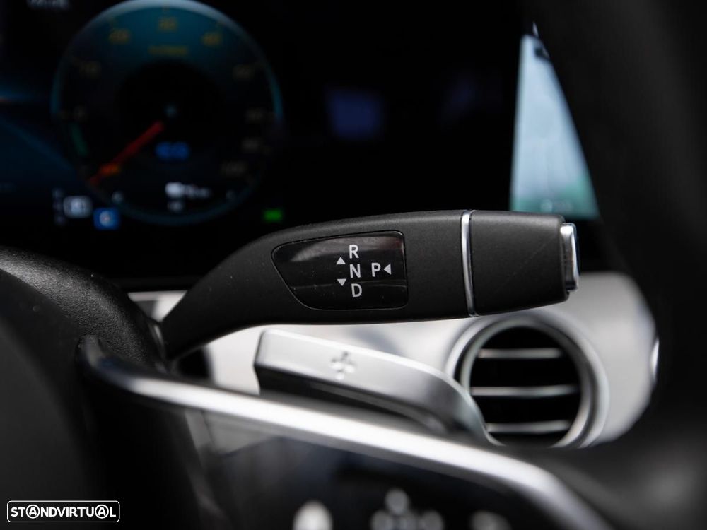 Mercedes-Benz E 300 de 4Matic 9G-TRONIC Avantgarde - 21