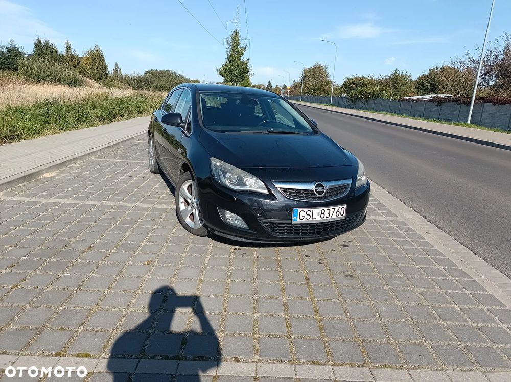 Opel Astra 1.7 CDTI DPF Sport - 2
