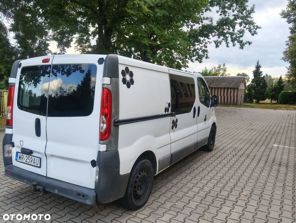 Opel Vivaro - 6