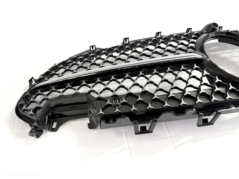 ATRAPA GRILL Mercedes W257 C257 CLS Lift - AMG - 8