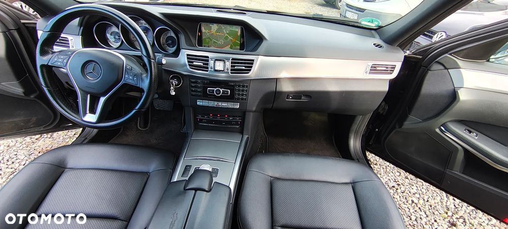 Mercedes-Benz Klasa E 250 Elegance - 10