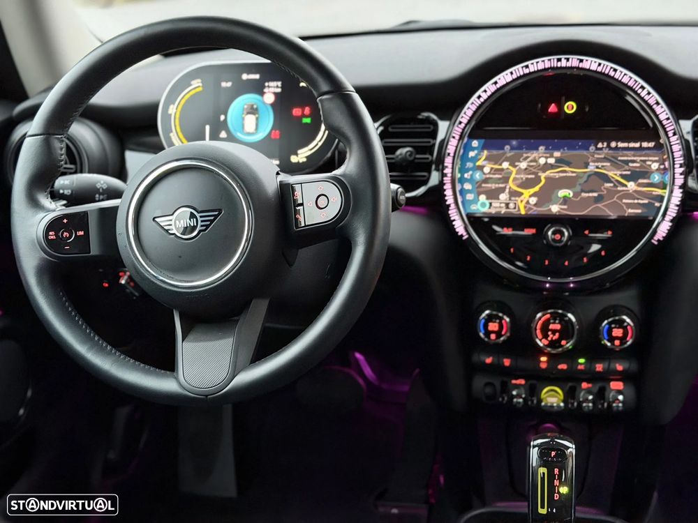 MINI 3 Portas Cooper E Essential - 5