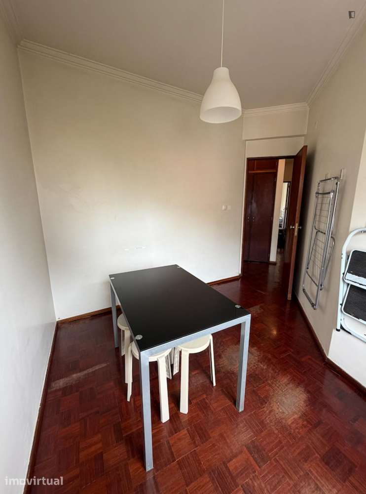 Quarto - localizado em Sete Rios Lisbon - Grande imagem: 5/10