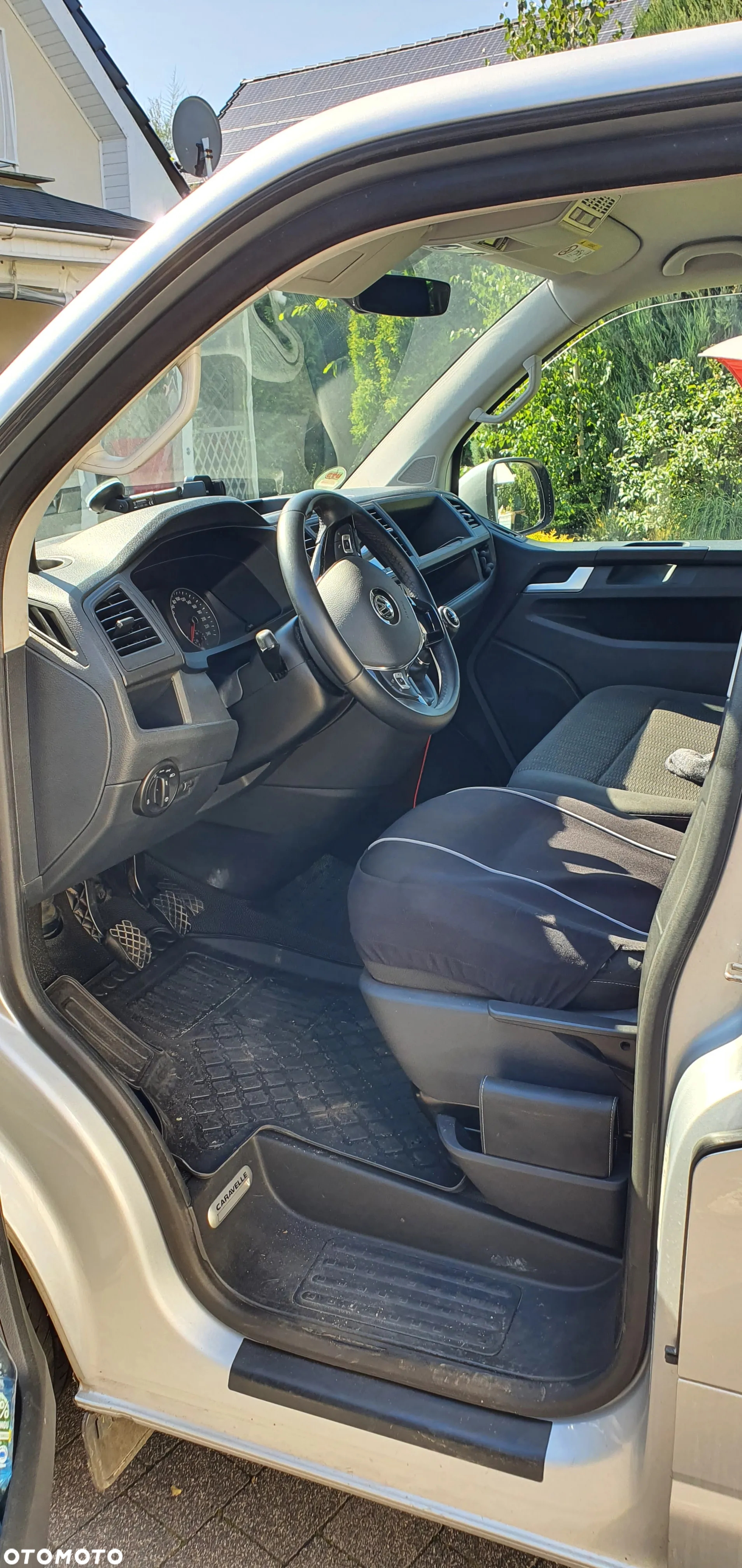 Volkswagen Caravelle 2.0 TDI L2 Comfortline - 6