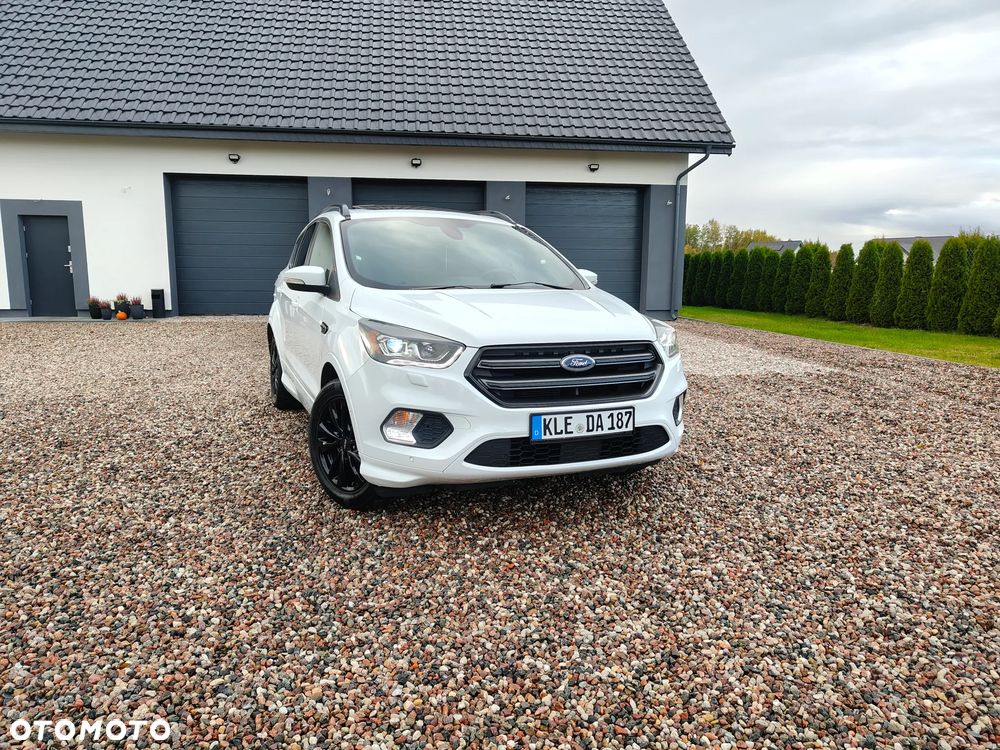Ford Kuga 1.5 EcoBoost ST-LINE - 1