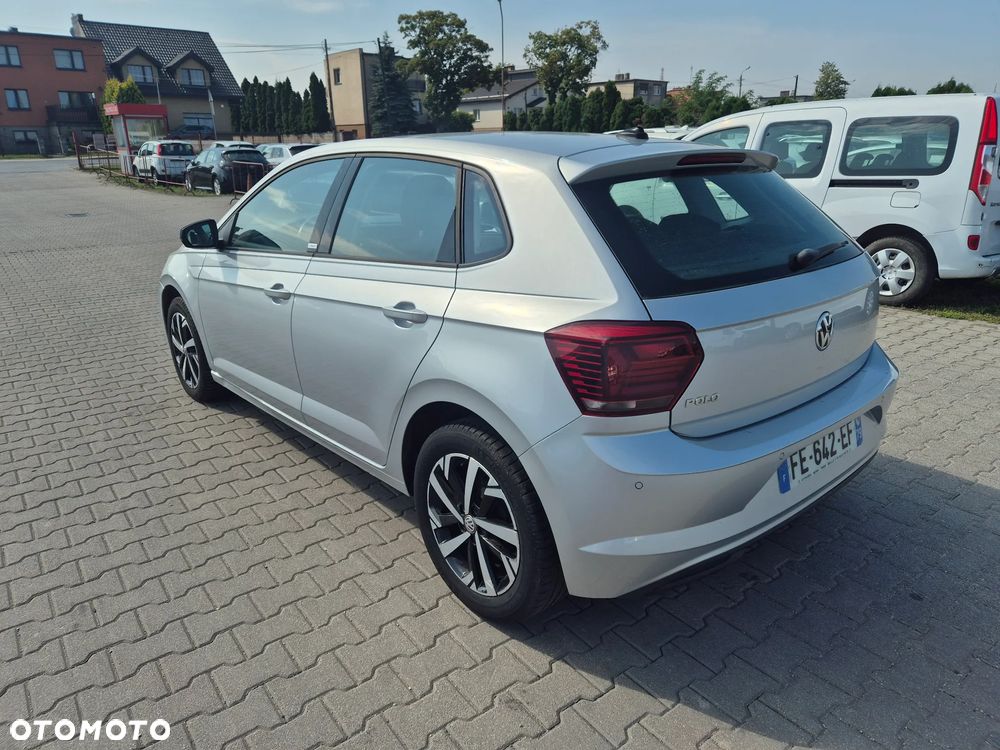 Volkswagen Polo - 4