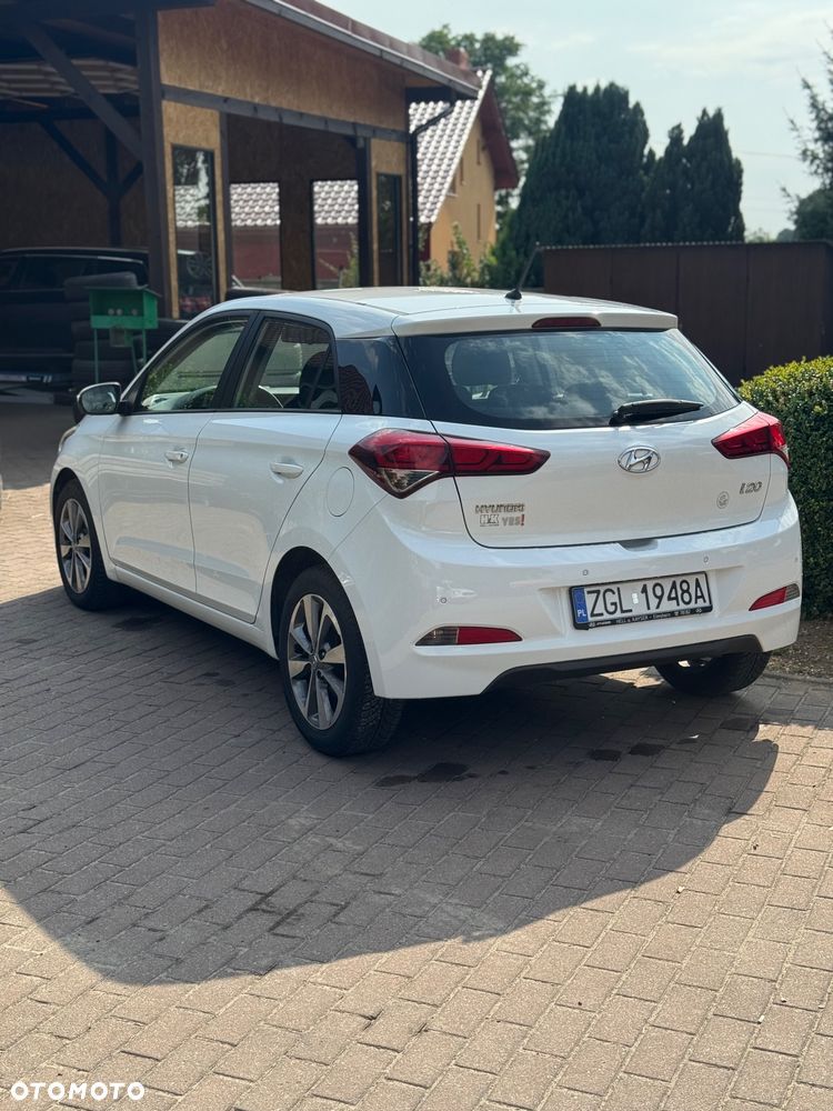 Hyundai i20 1.1 CRDi YES Gold - 5