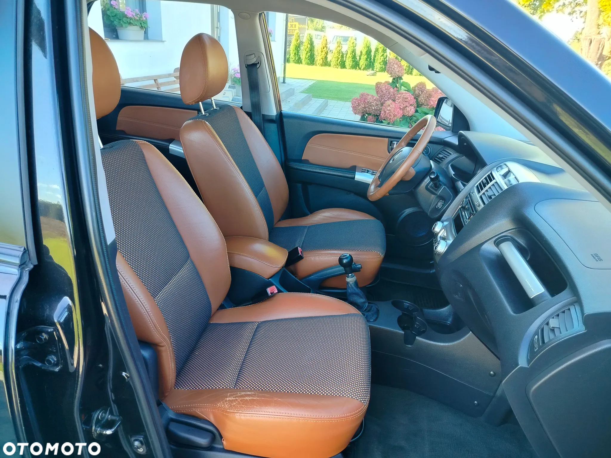 Kia Sportage - 13