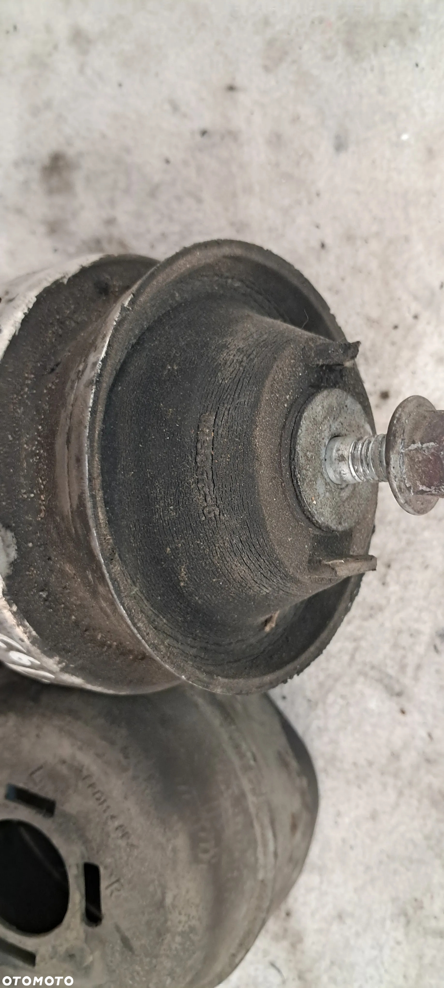 Poduszka Silnika Audi A6 C6 4F0199379C - 3