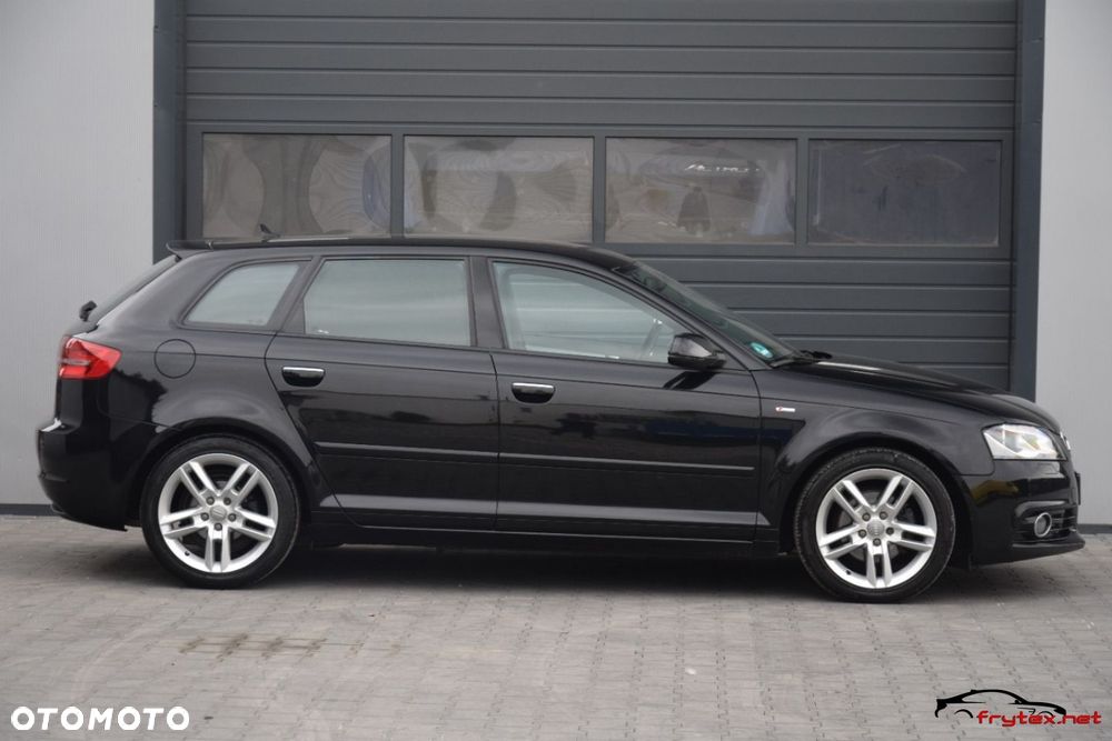 Audi A3 Sportback - 4