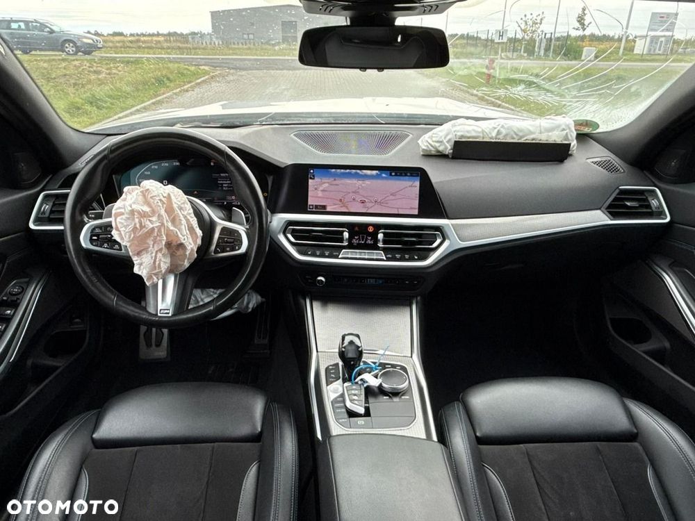 BMW Seria 3 330d M Sport sport - 25