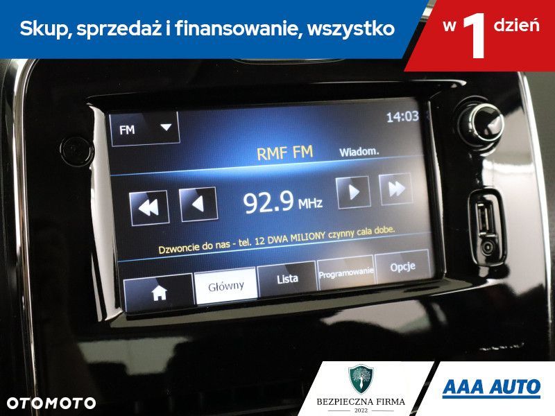Renault Clio - 18