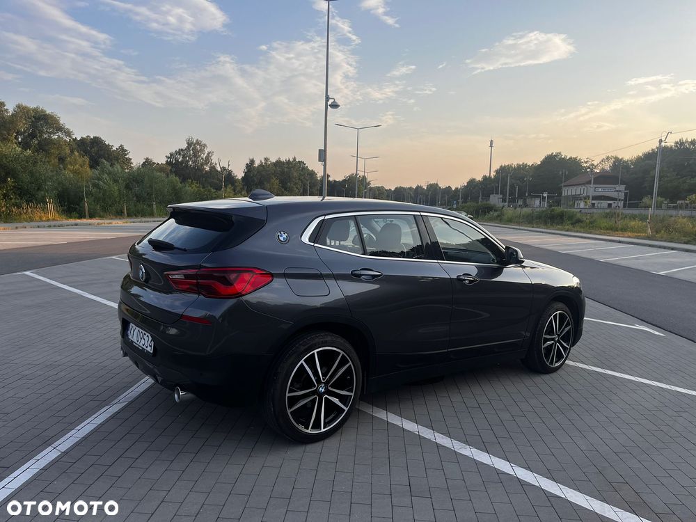 BMW X2 xDrive18d Business Edition - 5