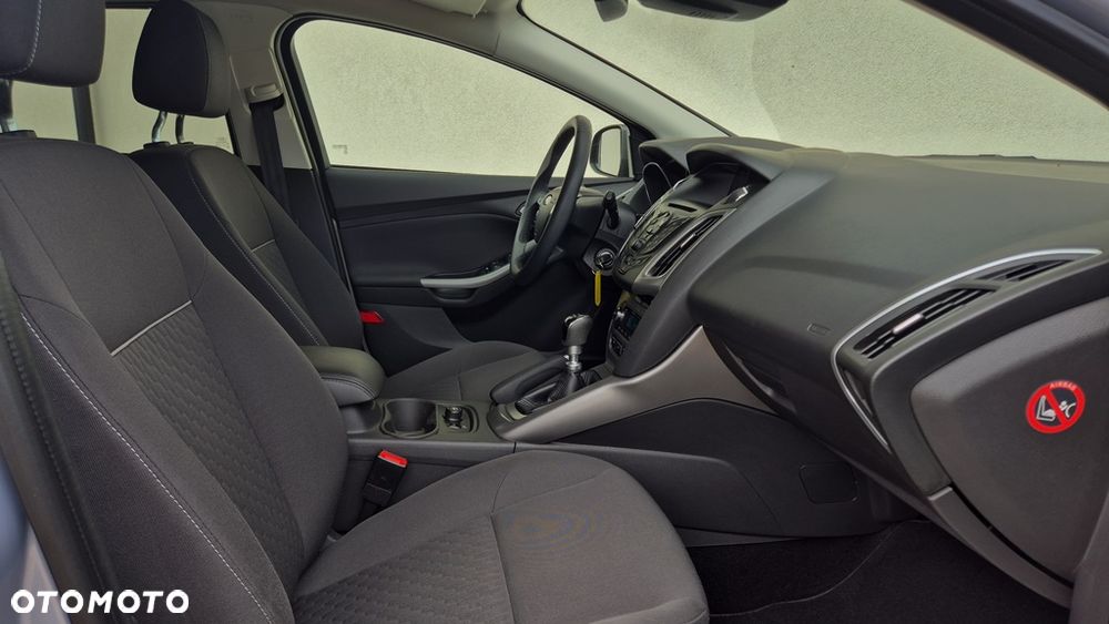 Ford Focus 1.0 EcoBoost Titanium - 10