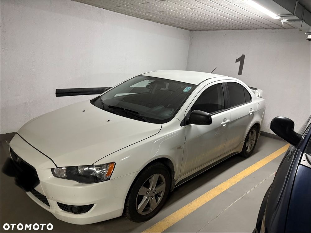 Mitsubishi Lancer 1.8 Invite CVT - 1