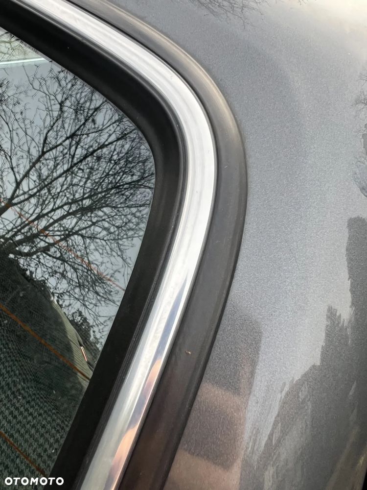 BMW Seria 3 - 14