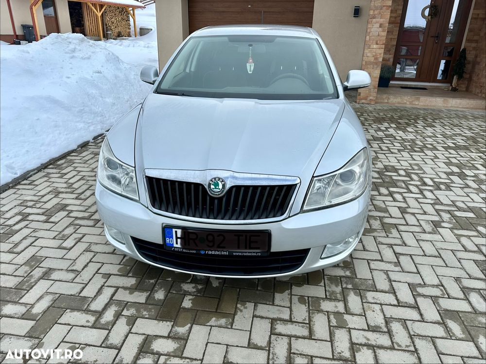 Skoda Octavia 2.0 TDI Ambiente - 2