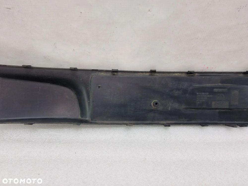 OPEL CORSA D LIFT 11-14 LISTWA ŚRODKOWA I KRATKA ZDERZAKA , NR 13286039 , NR AUKCJI KR522 - 10