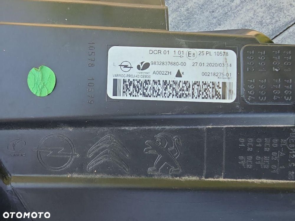 OPEL VIVARO C III 3 ZAFIRA D Lampa lewa przód Bi-Xenon Led 9832837680 Chrom - 12