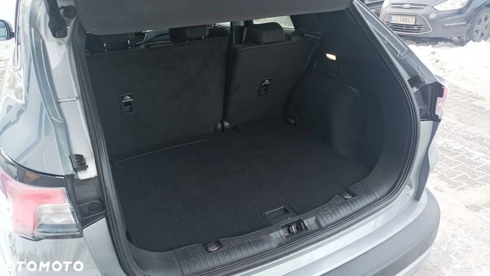 Ford Kuga 2.0 TDCi FWD Titanium - 10