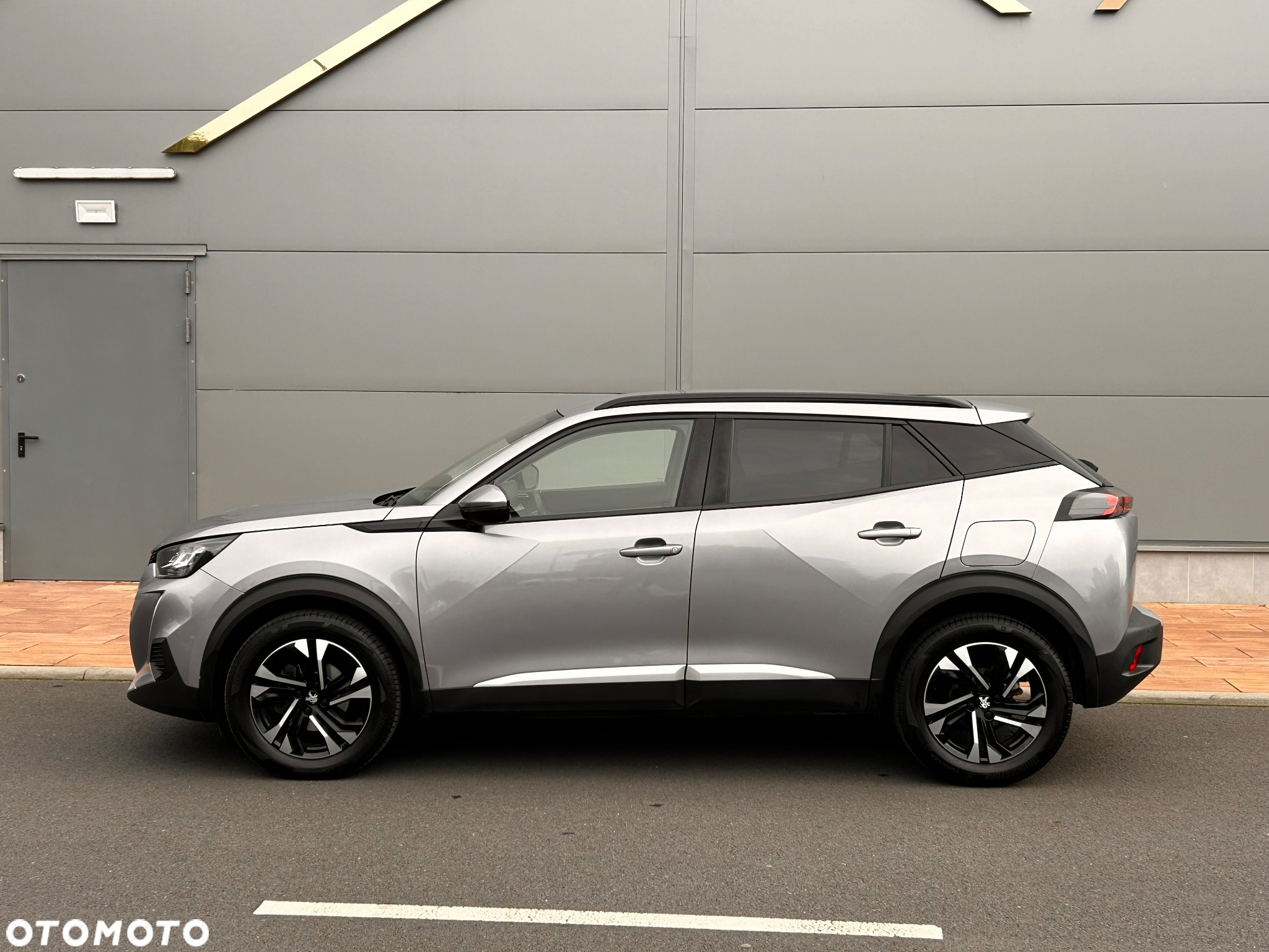Peugeot 2008 - 16