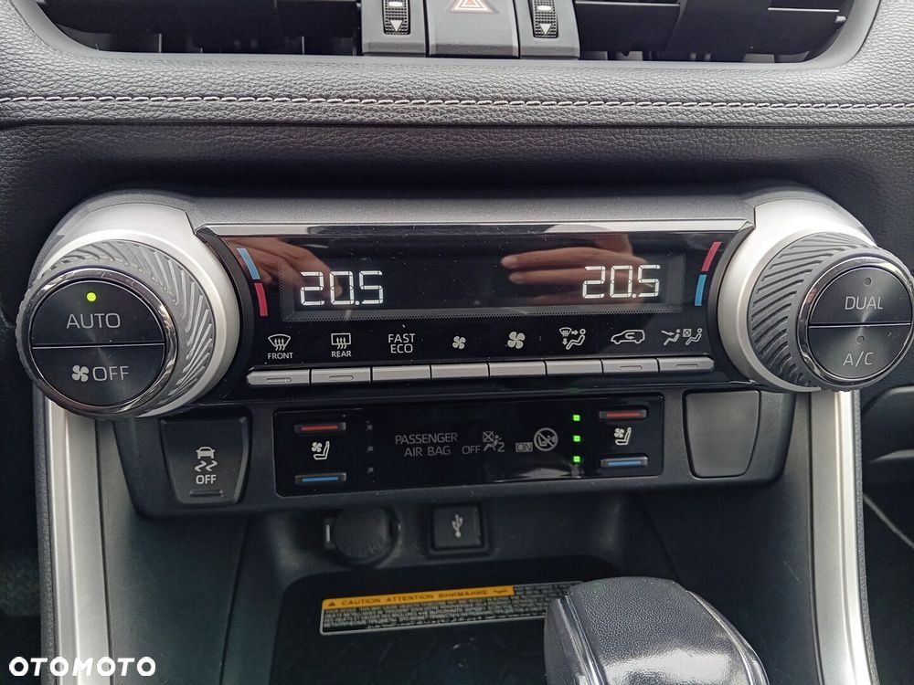 Toyota RAV4 2.5 Hybrid Executive 4x4 - 17