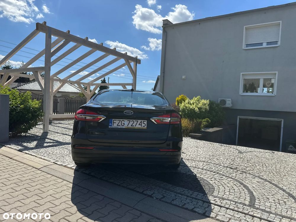 Ford Mondeo 2.0 Hybrid Titanium - 22