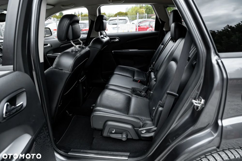 Fiat Freemont 2.0 Multijet 16V DPF Automatik Allrad Black Code - 21