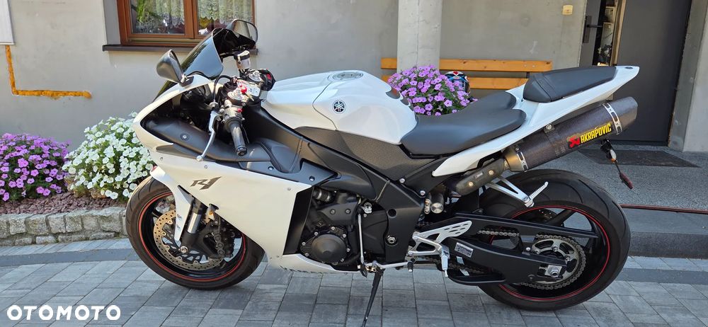 Yamaha YZF - 16