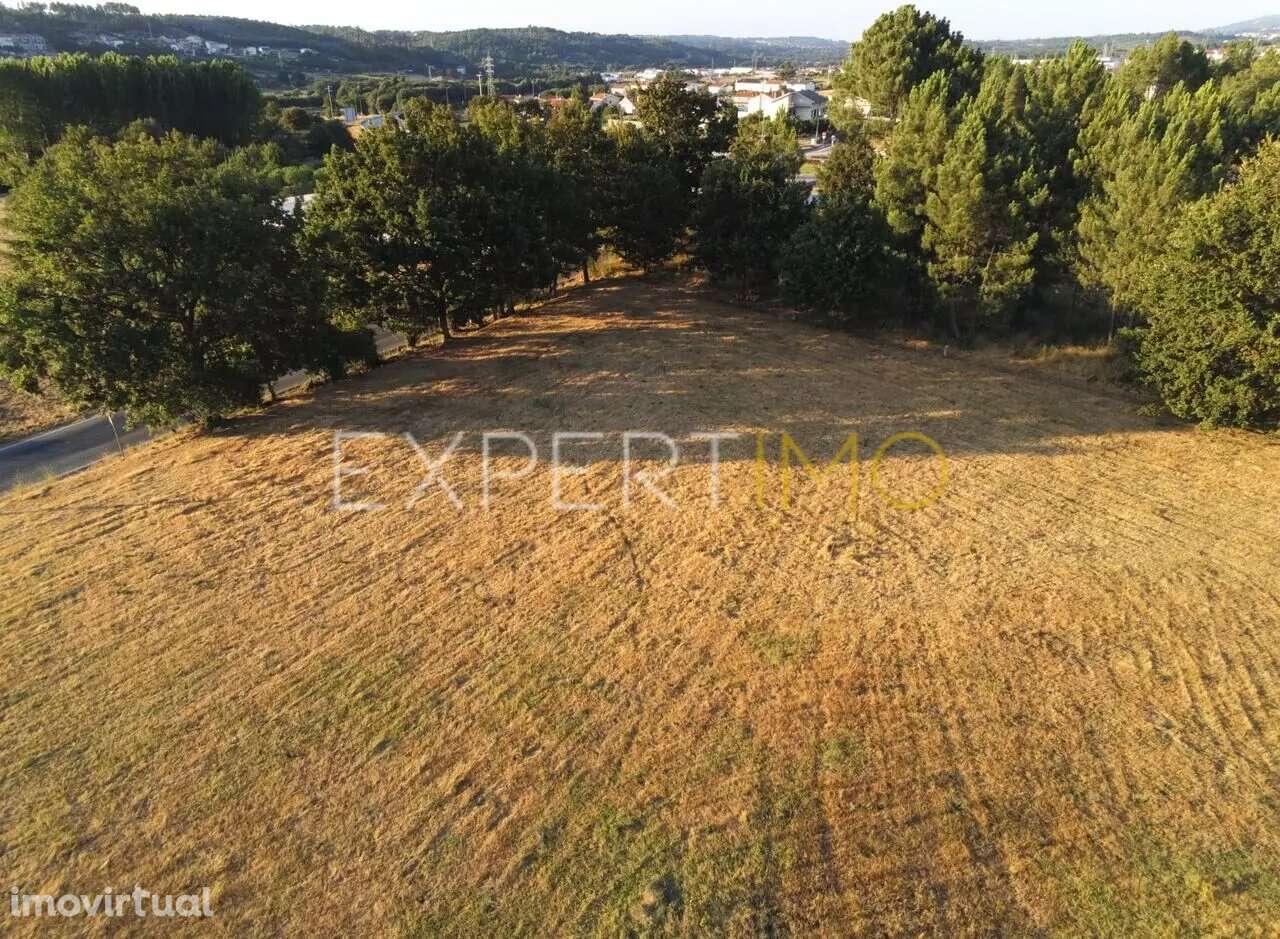Terreno situado em Quintela no Concelho de Seia na Serra da Estrela - Grande imagem: 4/11