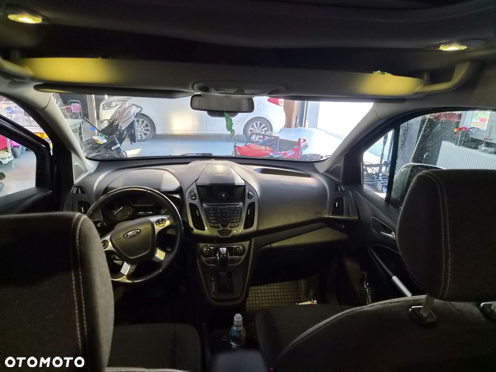 Ford Tourneo Connect - 7