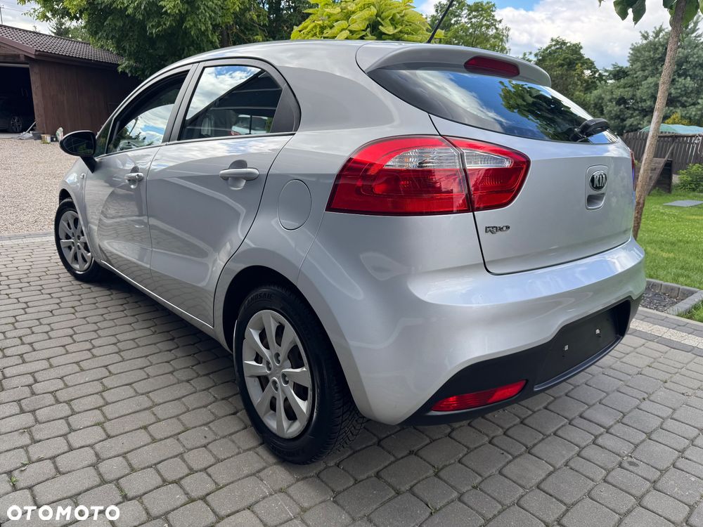 Kia Rio 1.2 Business Line - 3