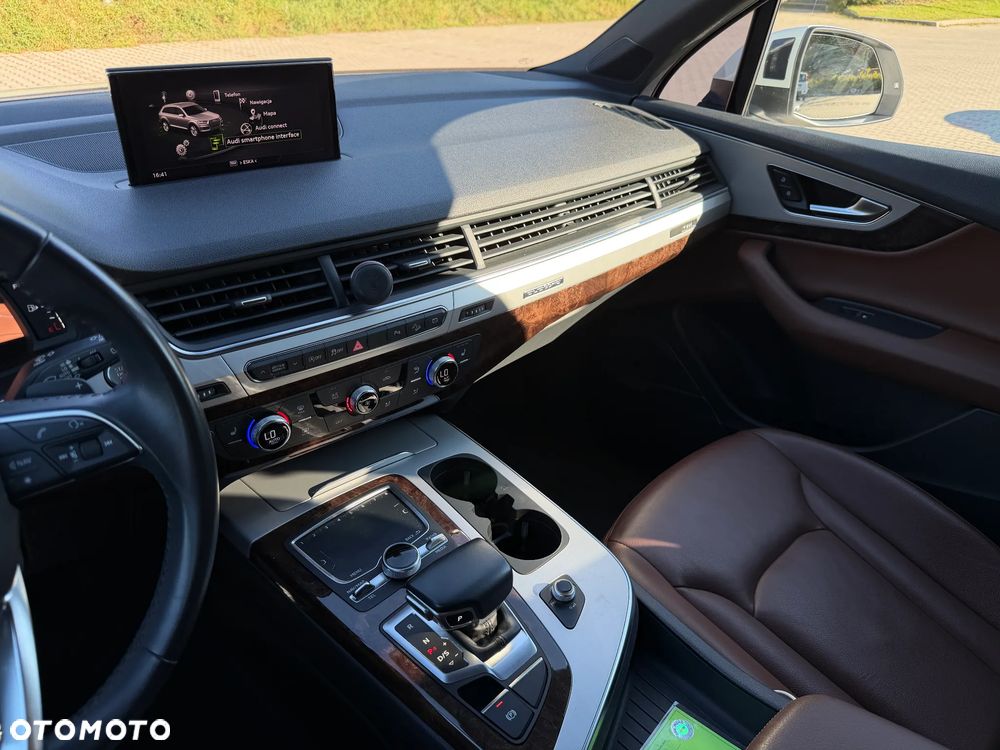Audi Q7 - 22