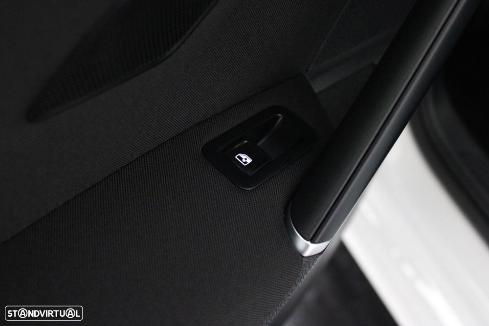 VW e-Golf AC/DC - 30