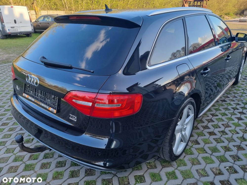 Audi A4 Avant 2.0 TDI DPF quattro S tronic Attraction - 14