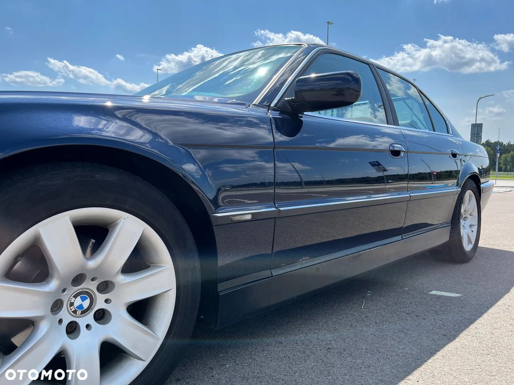 BMW Seria 7 730d - 2